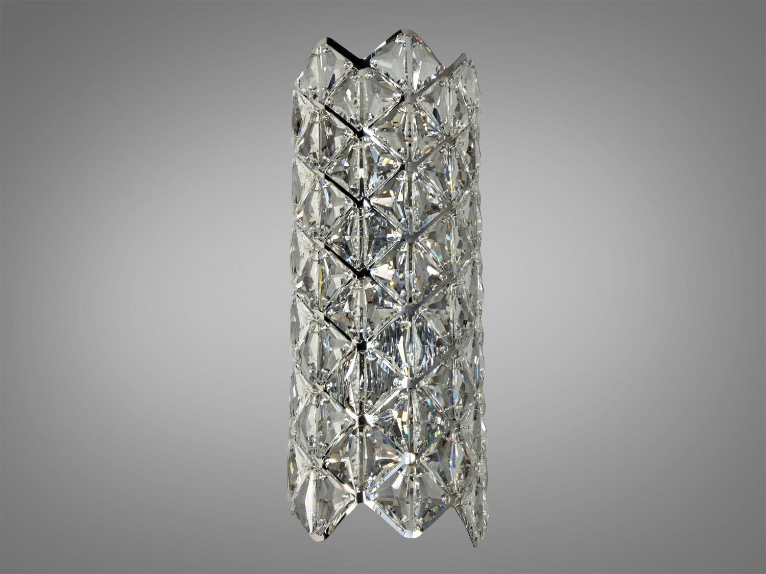 Настінний світильник циліндричної форми з прозорого кришталю, підходить для сучасного інтер′єру, створює ефект розсіювання світла.