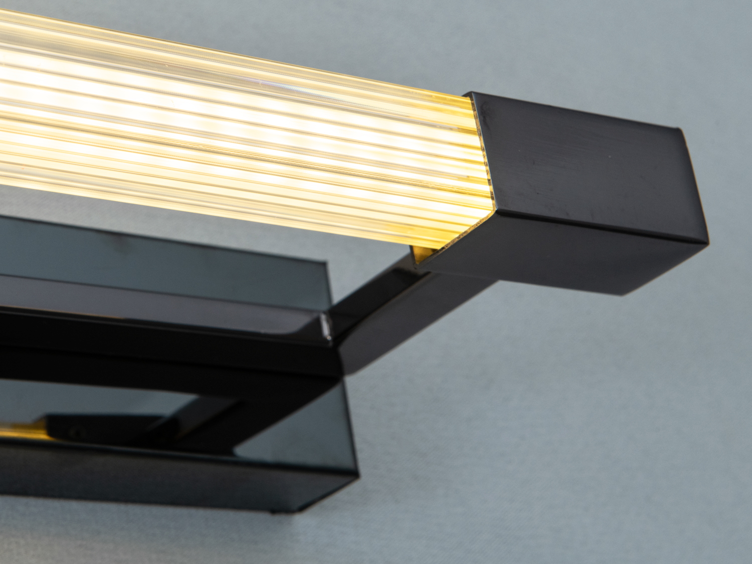 Настінний LED світильник Diasha Loft чорний хром 7 Вт 3 режими