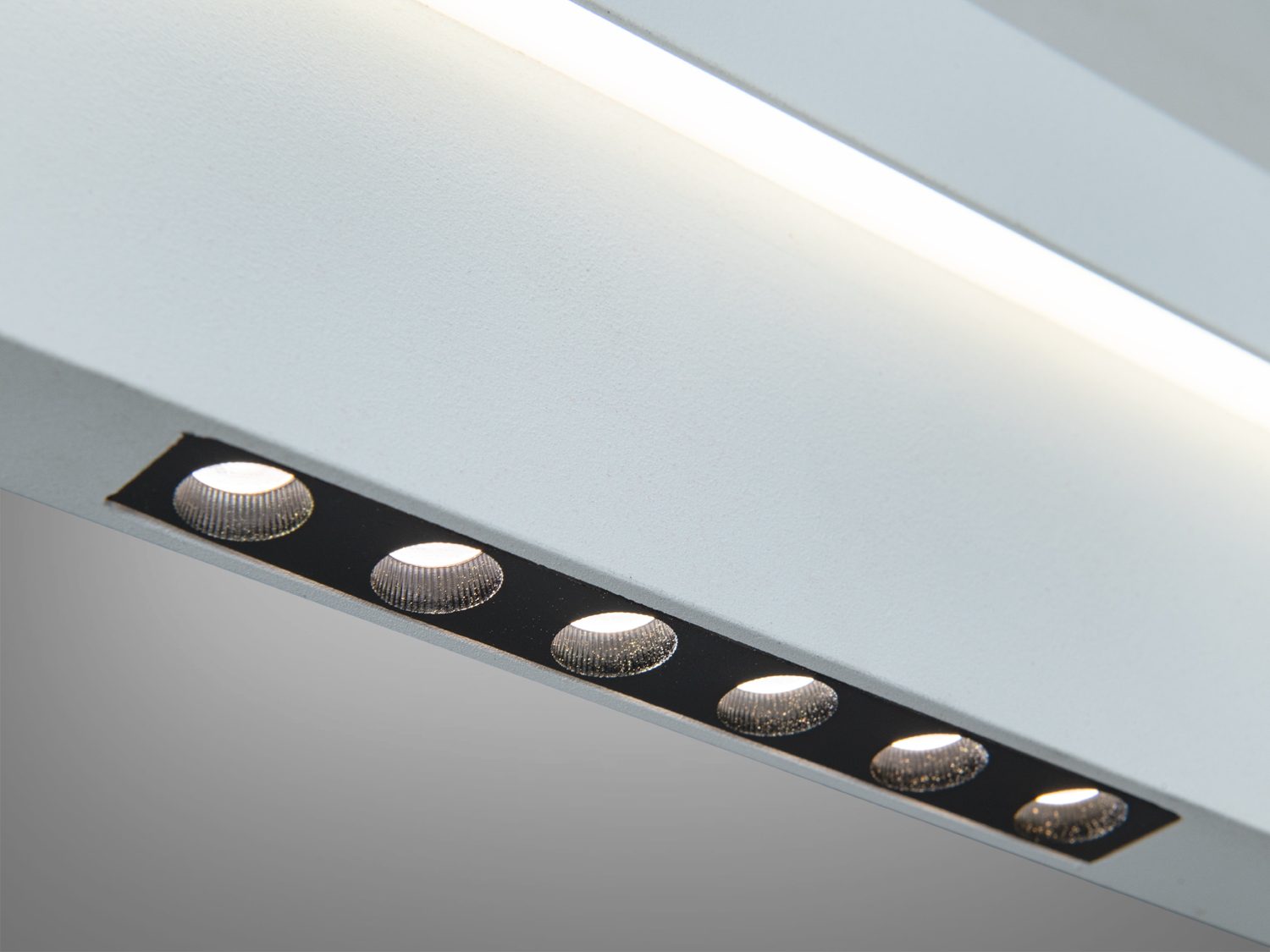 Лінійне бра LED білий 18 Вт для картин і дзеркал