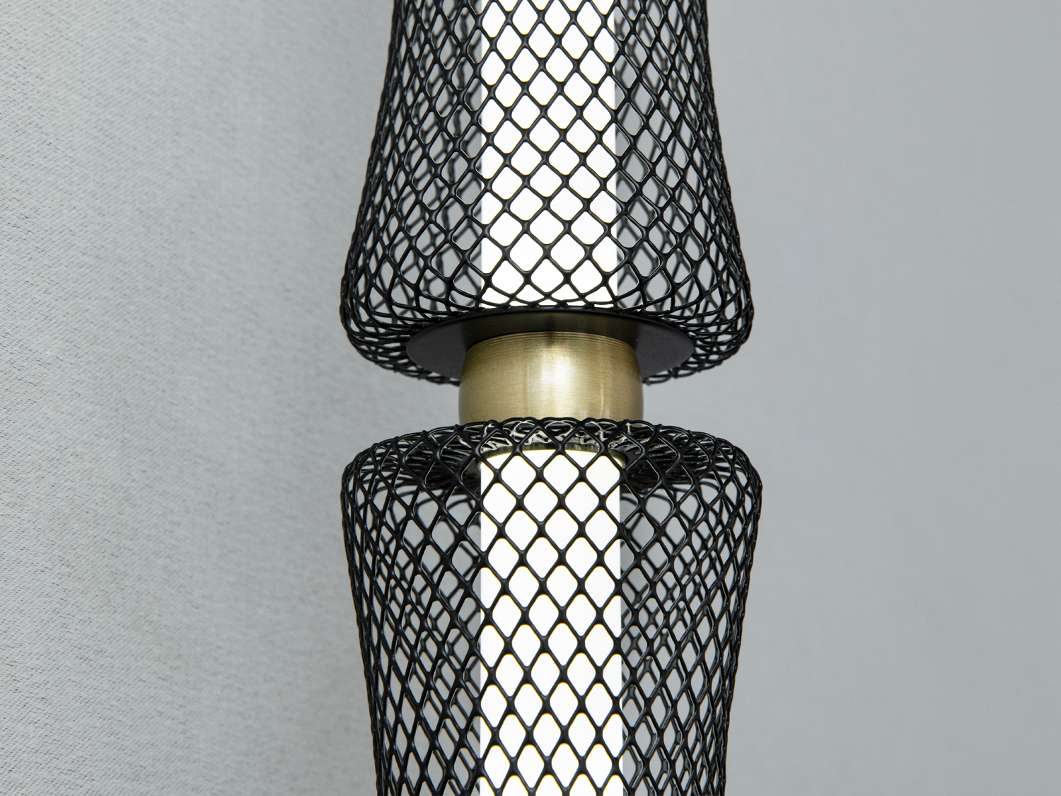 Настінне LED бра чорне 6Вт сітка 3 режими