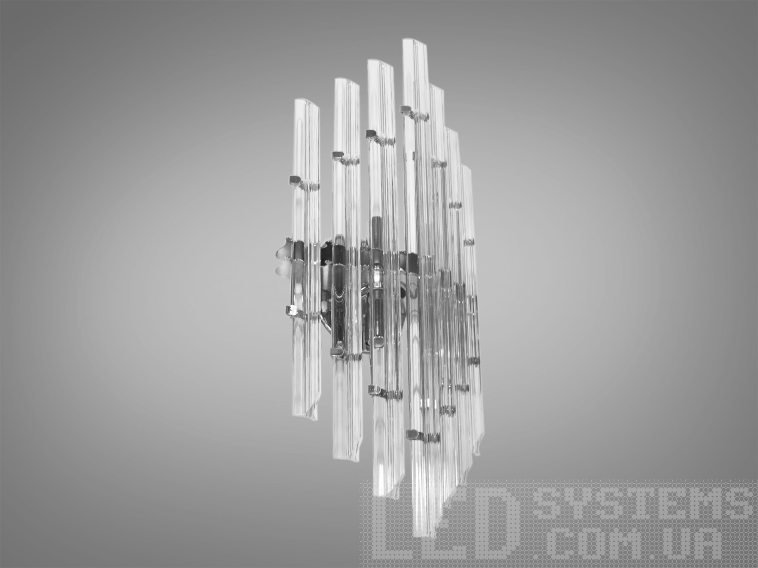 Елегантний світильник з металевим кріпленням і скляними елементами, що підкреслюють стильний дизайн. Ідеальний для віталень.