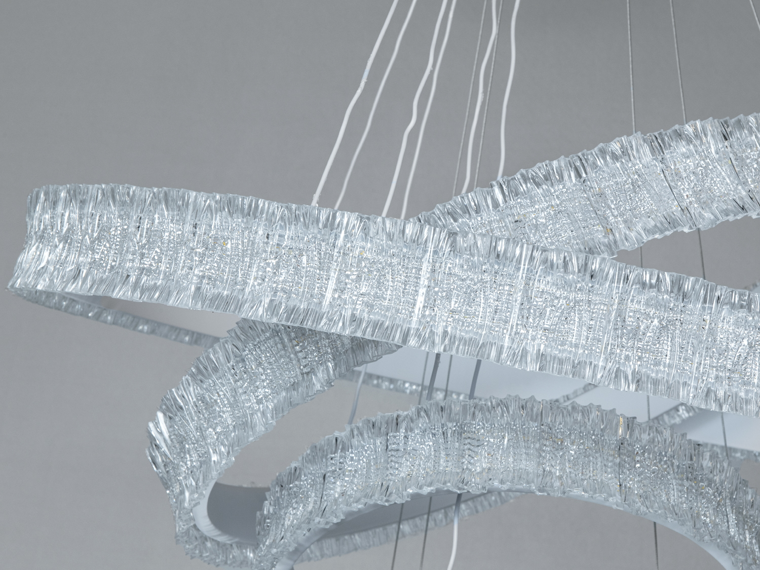 Люстра LED підвісна 140Вт пульт до 25м²