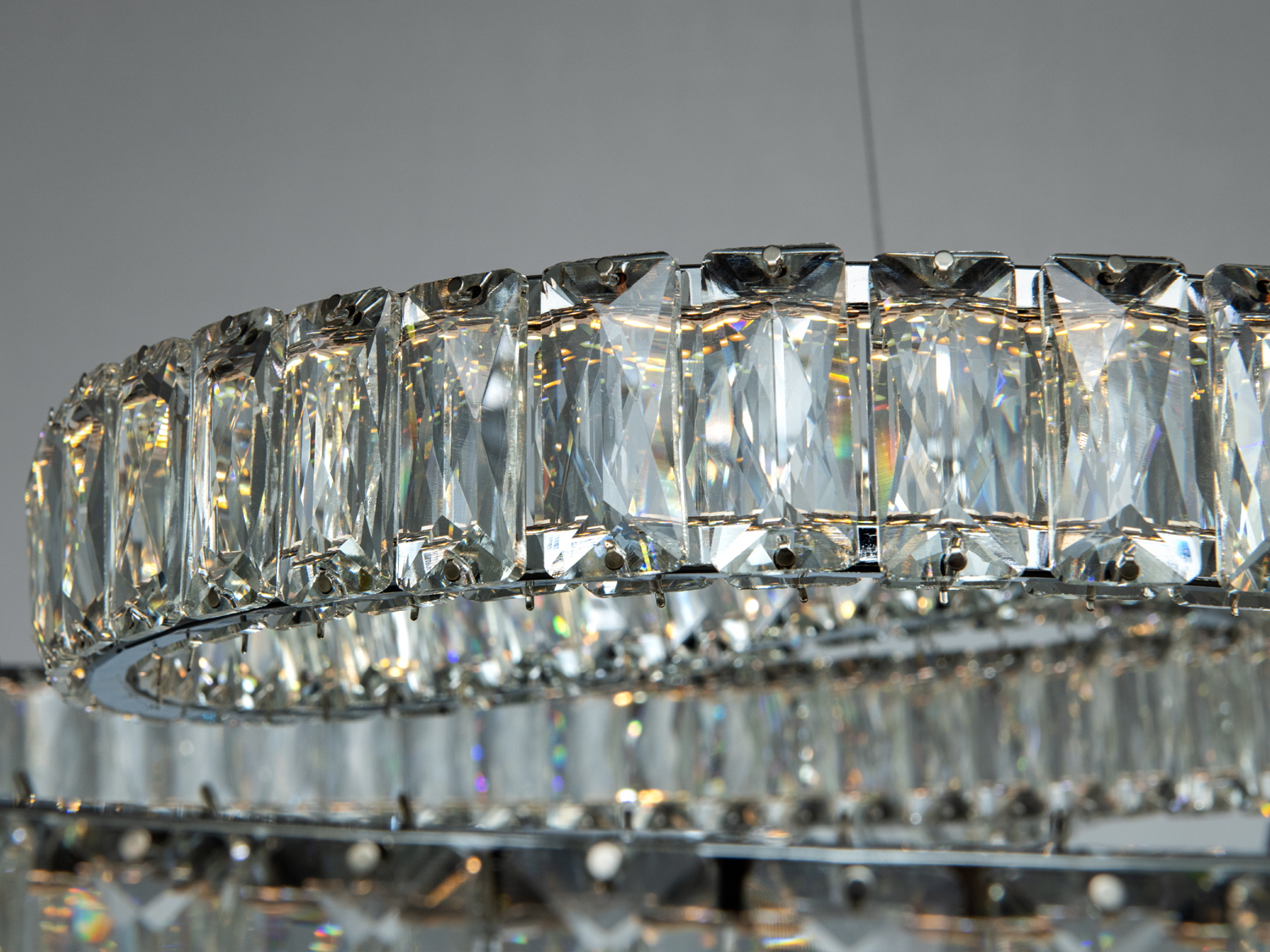 Світлодіодна люстра три кільця хром 93 Вт з пультом