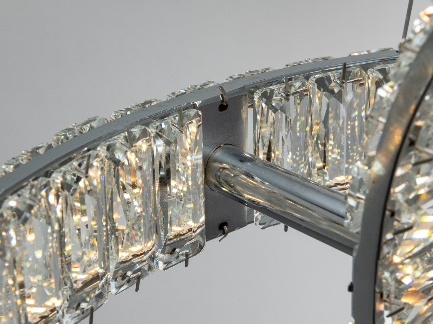 Світлодіодна люстра два кільця 88 Вт хром пульт