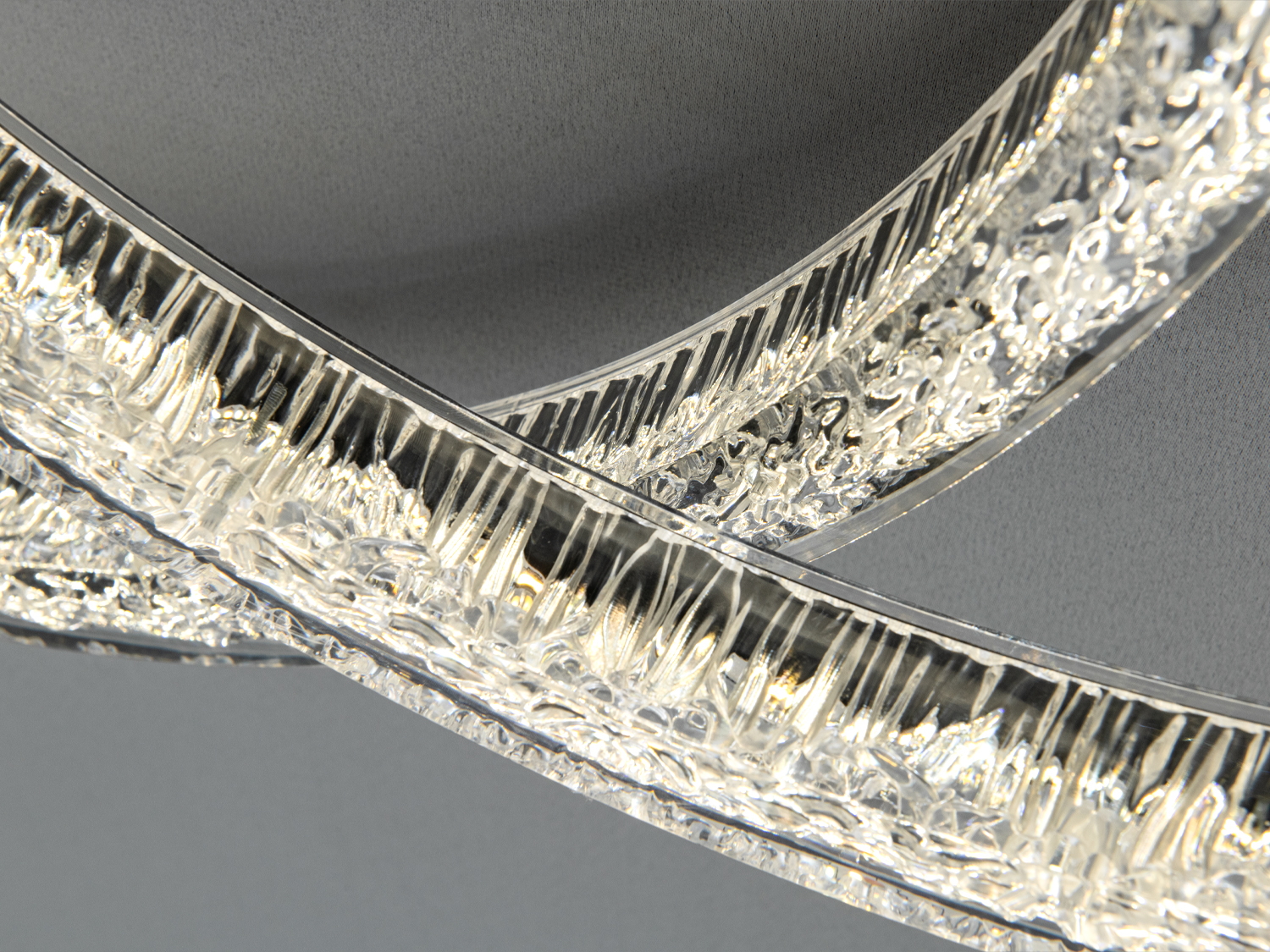 Світлодіодна люстра 3 кільця золото 180 Вт