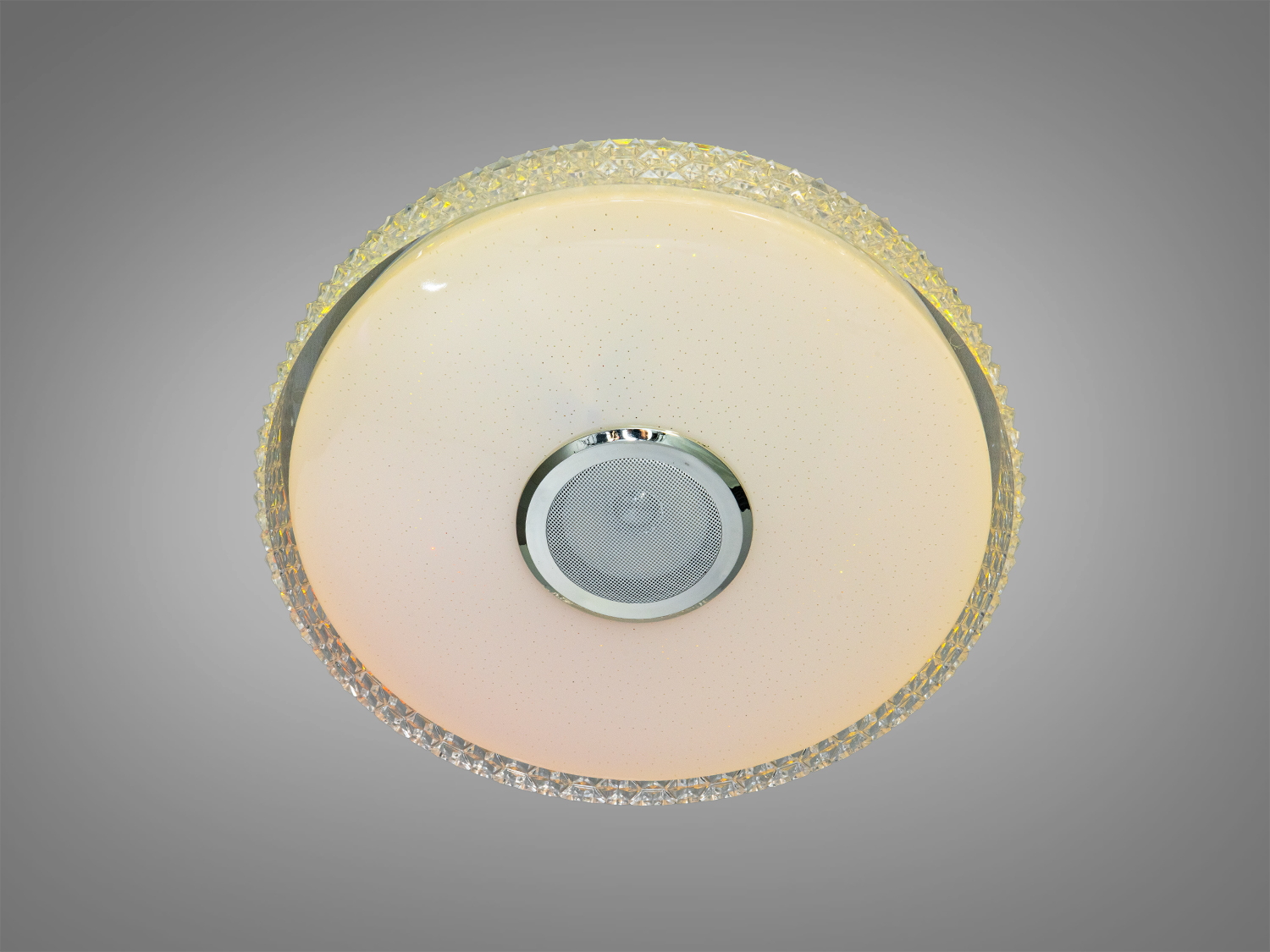 Стельова лампа з кольоровим підсвічуванням, що змінює відтінки. Підходить для створення атмосфери в кімнаті.