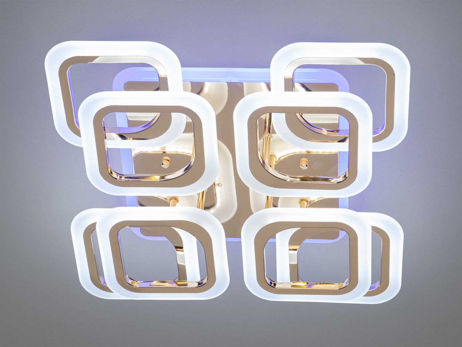 Стельова LED люстра з пультом, диммером і підсвічуванням, 110W, золото