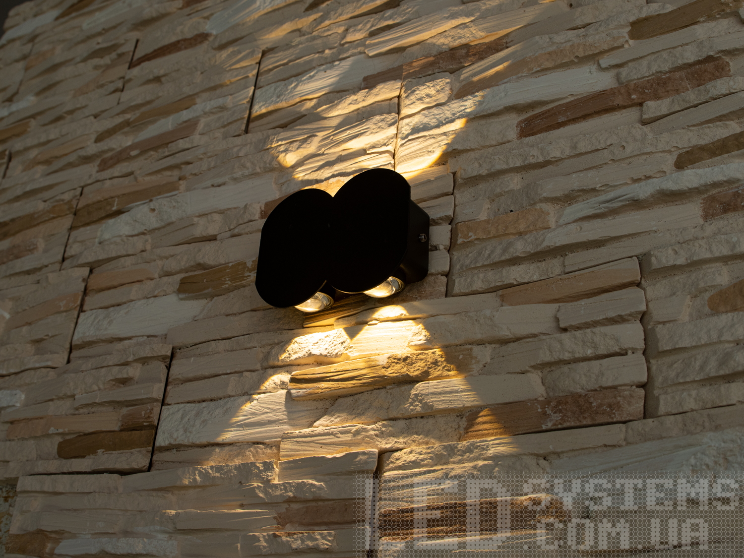  Багатопроменева архітектурна LED підсвітка