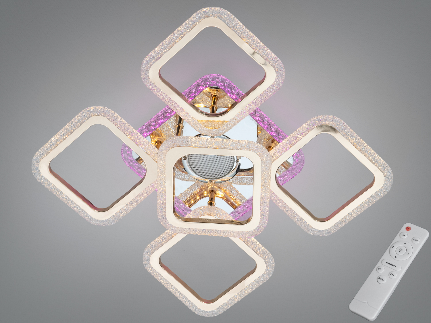 Світильник зі світлодіодами, квадратна форма, хромовані деталі, підходить для сучасного інтер′єру, монтується на стелю.