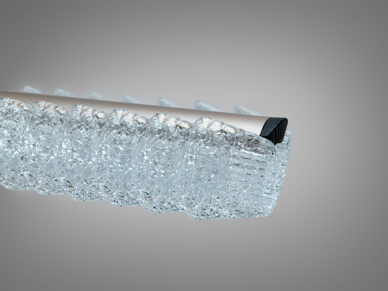 Люстра підвісна LED Diasha шампань 55Вт пульт