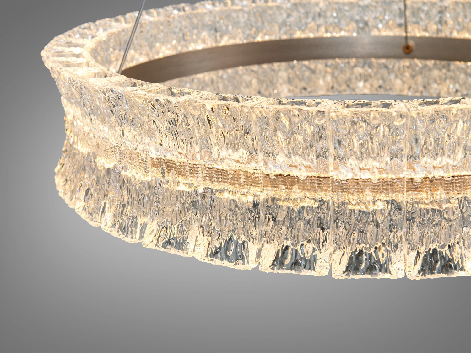 Підвісна LED люстра шампань 26Вт пульт 50 см