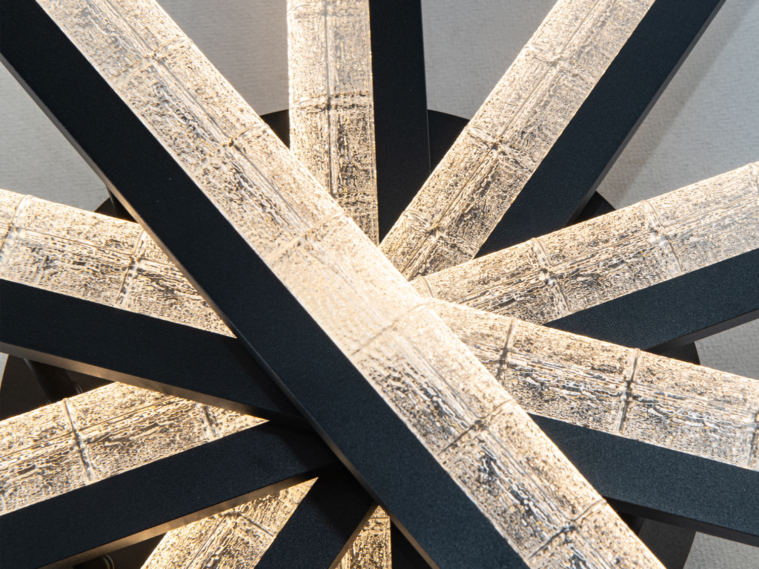 Стельова LED люстра чорна 70W 5 лінійних 3CCT