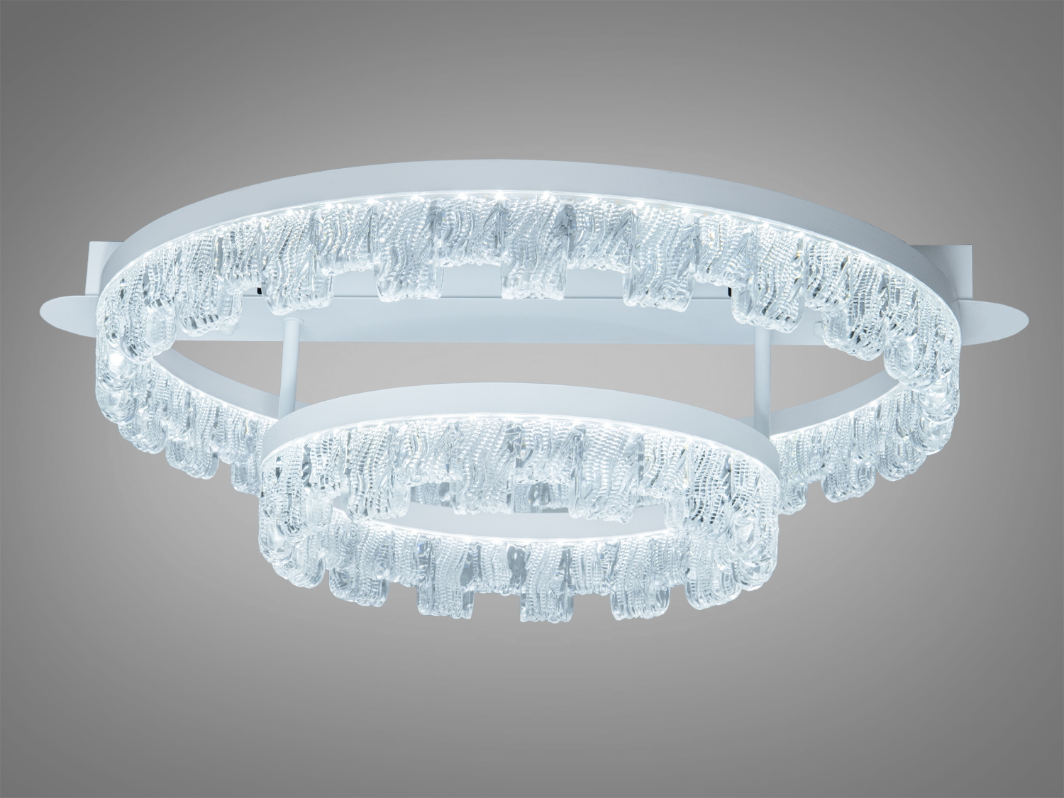 Світильник з холодним білим світлом, подвійне кільце, підвісна конструкція. Використовується в офісних приміщеннях.