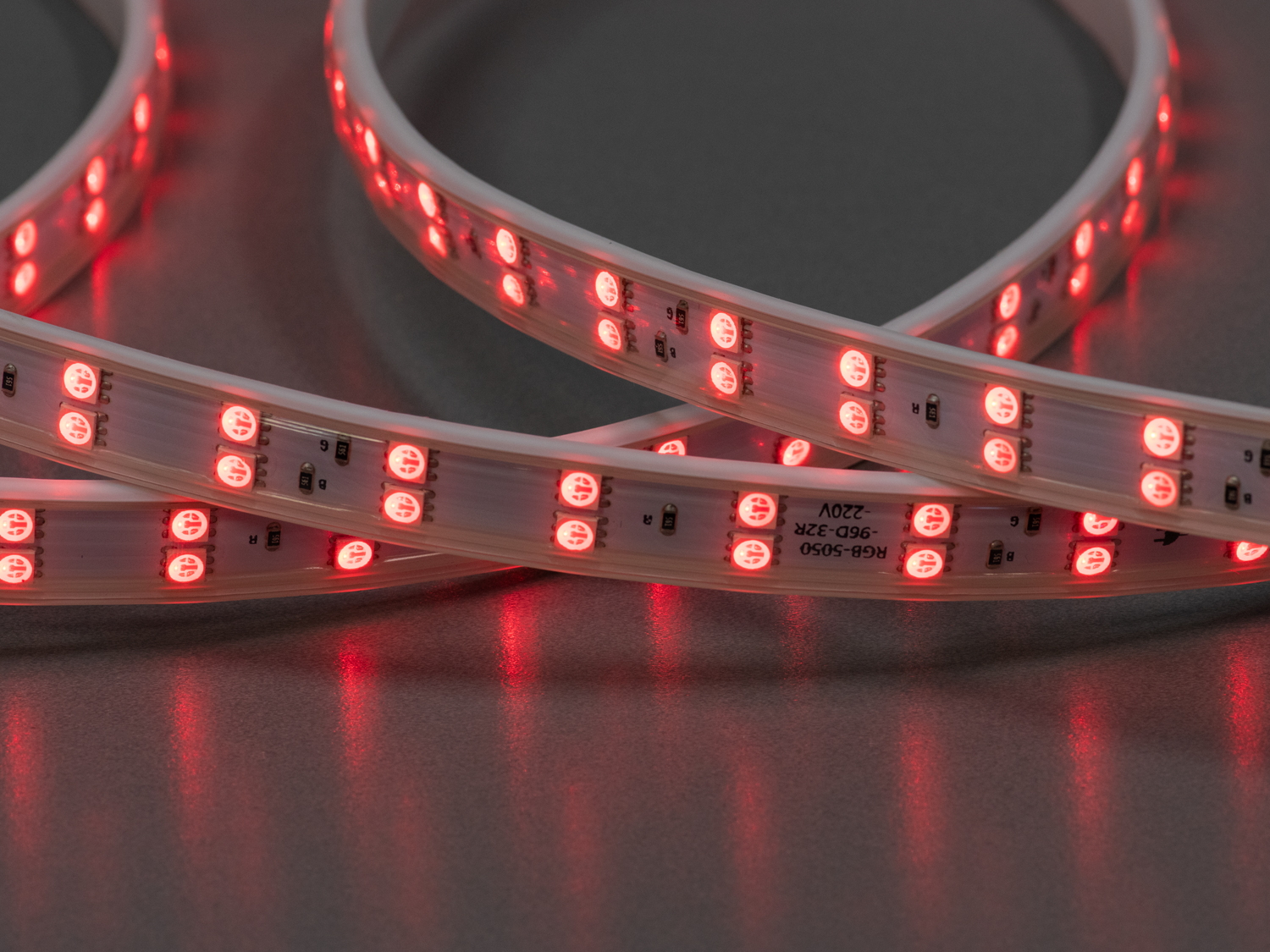 LED стрічка 220в, 96 шт/м, герметична, 15мм, RGB