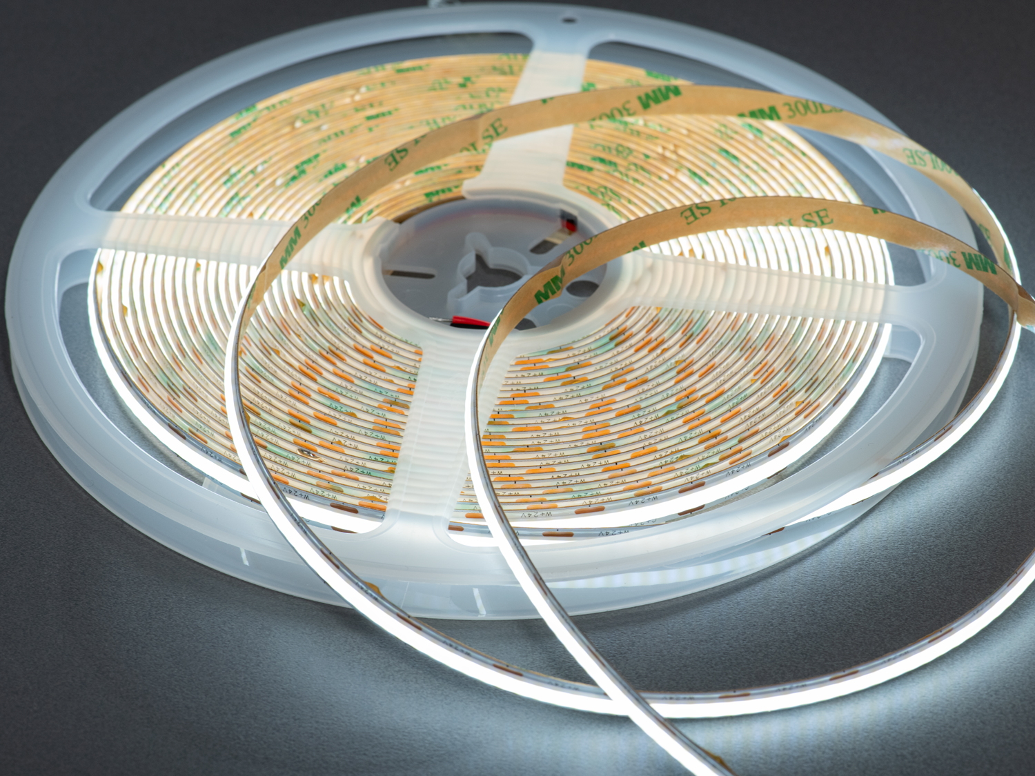LED СОВ стрічка 24В, 624 діодів на метр, 8мм, холодний+теплий