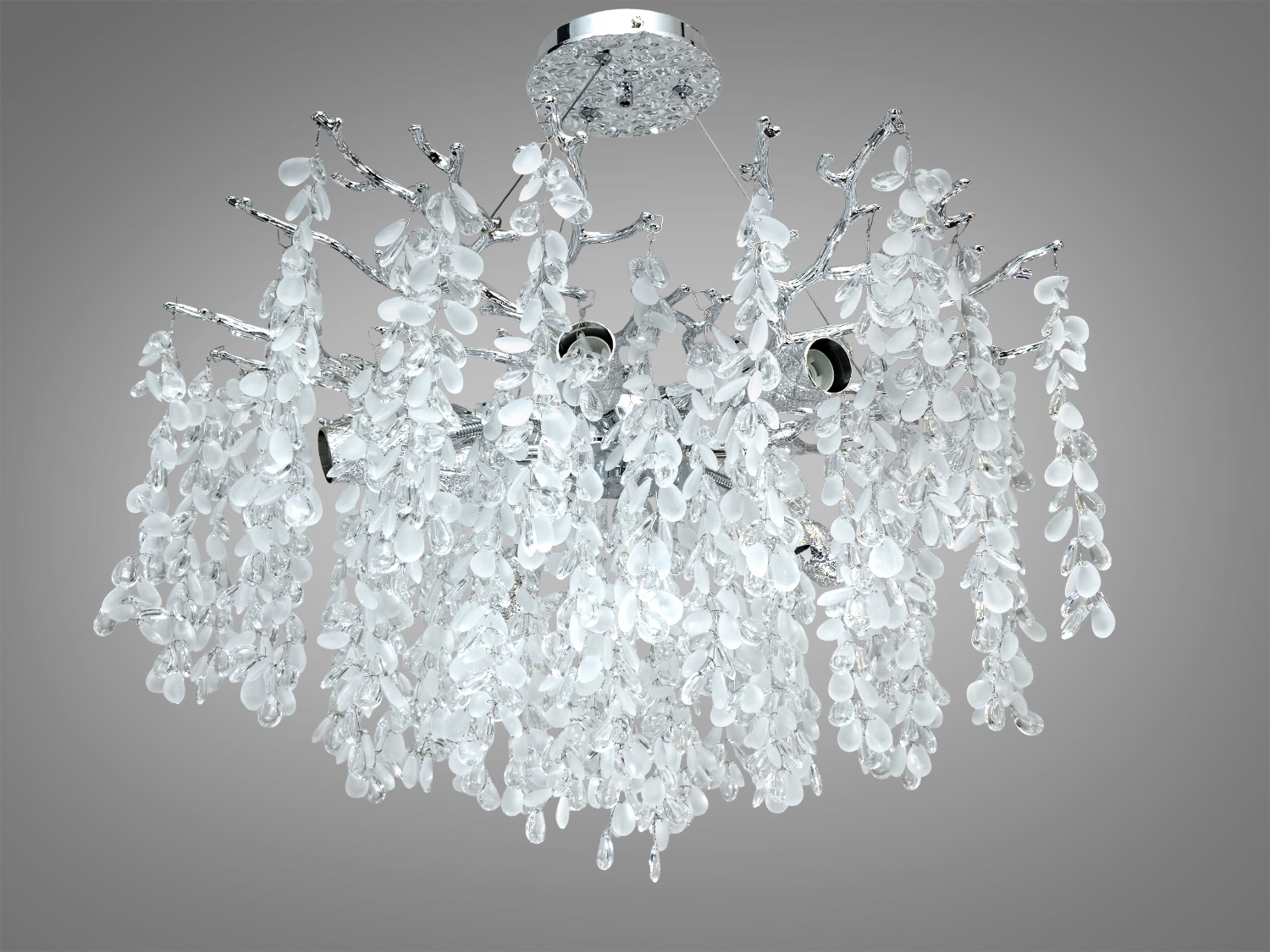 Люстра з хромованою основою та кришталевими підвісками, що нагадують гілки дерева Гліцинія. Ідеальна для сучасного інтер′єру.