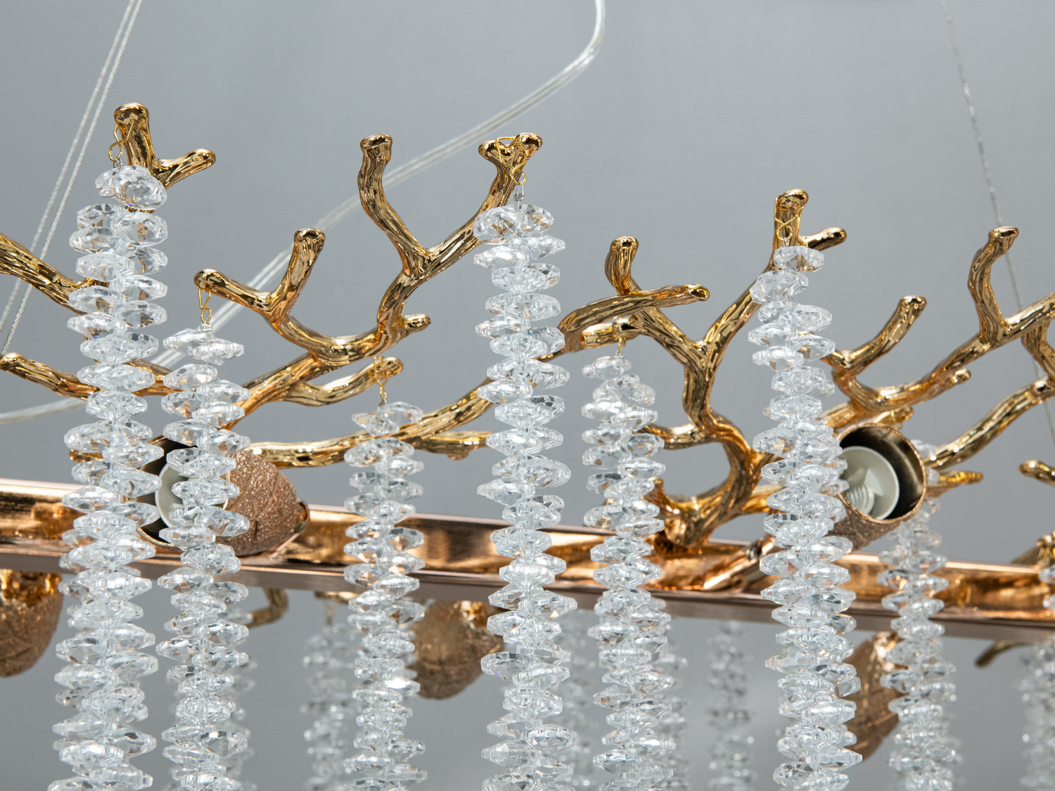 Підвісна люстра Гліцинія золото 12xE14