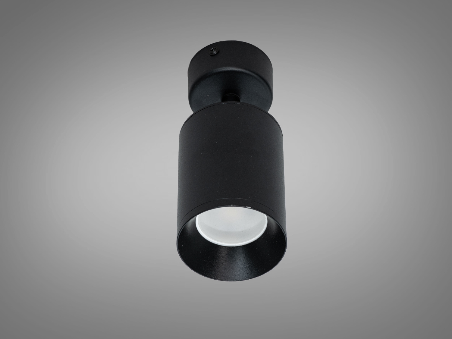 Стельовий світильник циліндричної форми з чорним покриттям, підходить для сучасного інтер′єру, обладнаний світлодіодним джерелом світла.