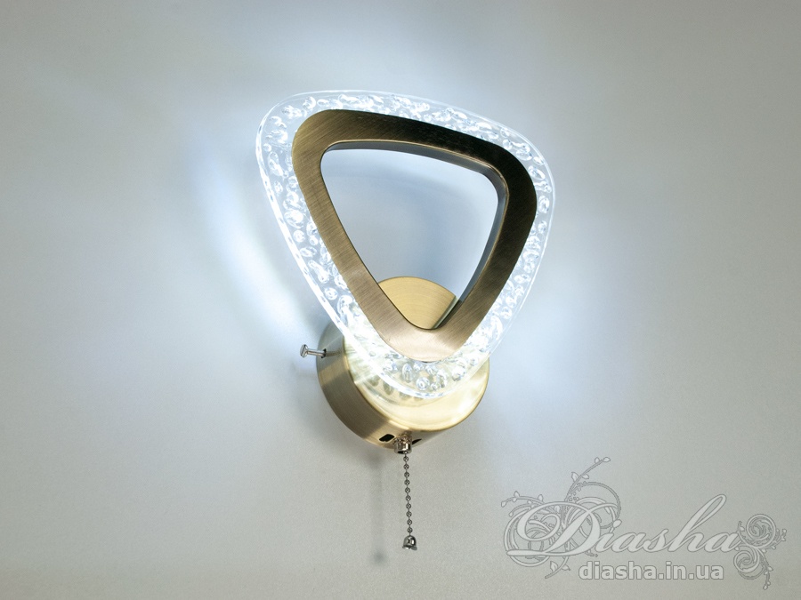 Перед Вами зовсім нове і незвичайне виконання плафонів, що обрамляють LED лампи. Таке бра запросто підійде під будь-який інтер'єр - класичний, сучасний і навіть в стилі &laquo;хай-тек&raquo;.
Кожне включення вимикання по черзі переводить світильник за такими режимами: холодне світло, тепле світло, нейтральне світло.