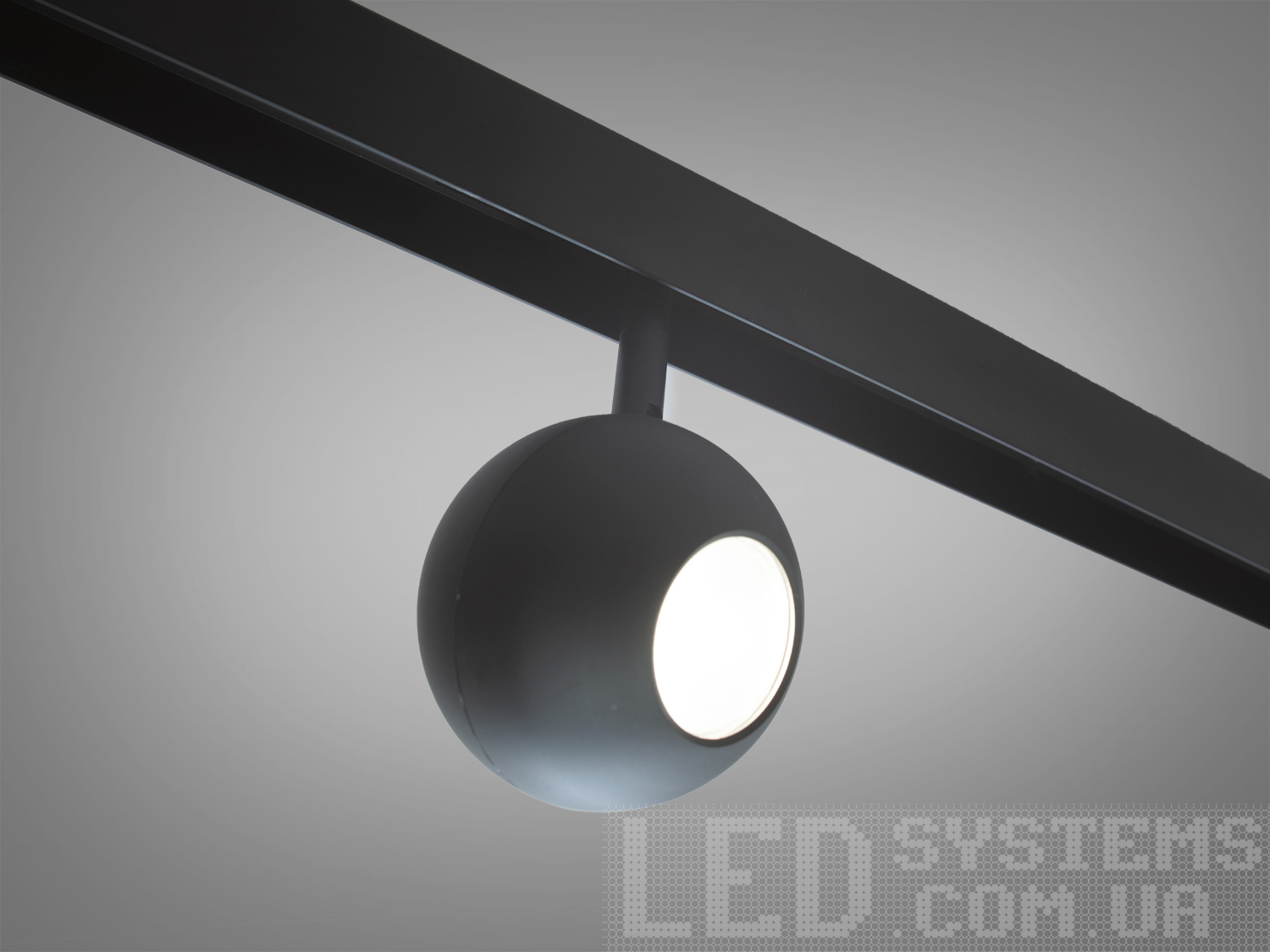 Поворотний світлодіодний магнітний трековий світильник, 10 Вт, чорний