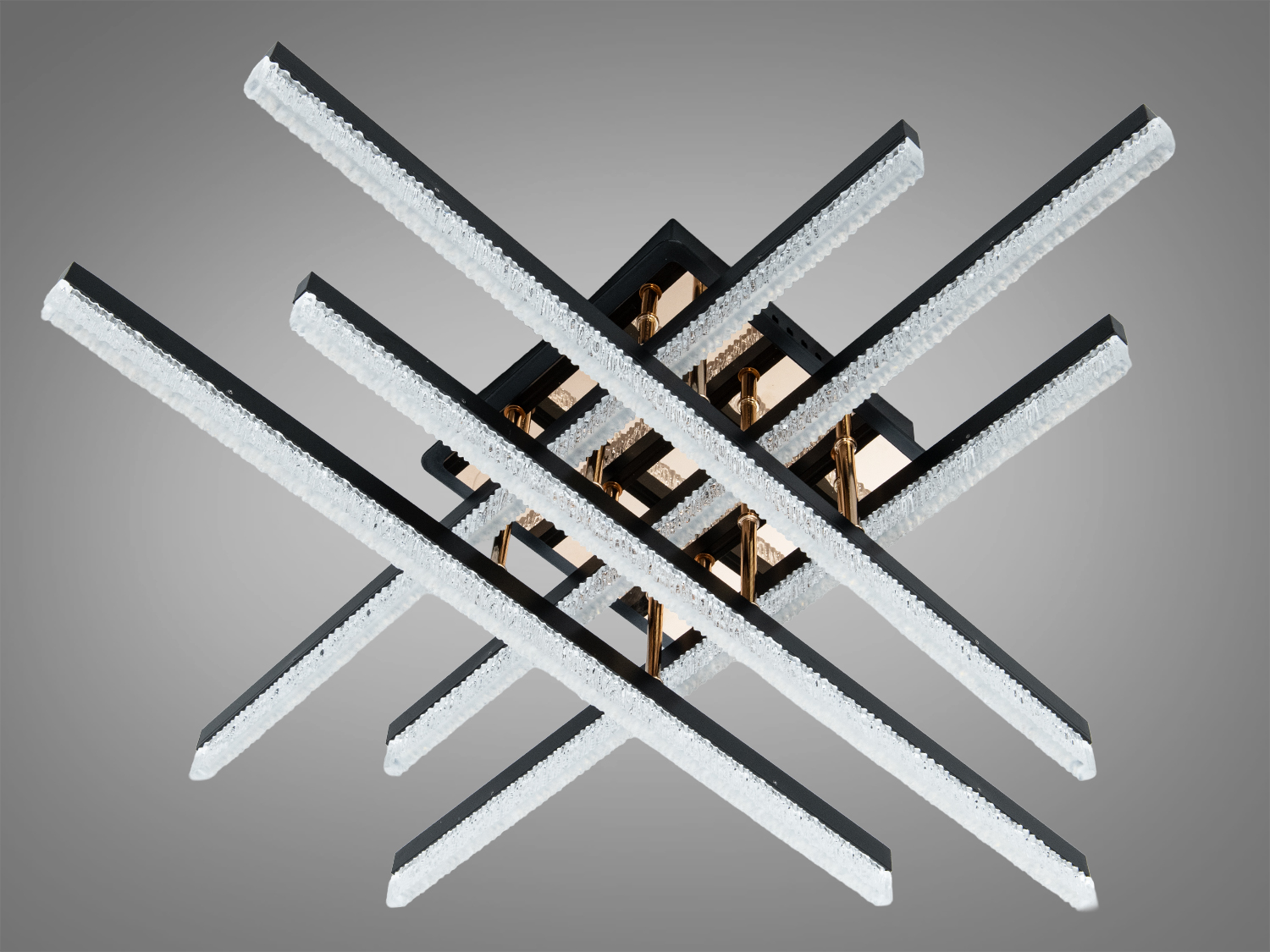 Стельовий світильник з перехресними світлодіодними смугами без увімкненого світла. Підходить для мінімалістичного інтер′єру.