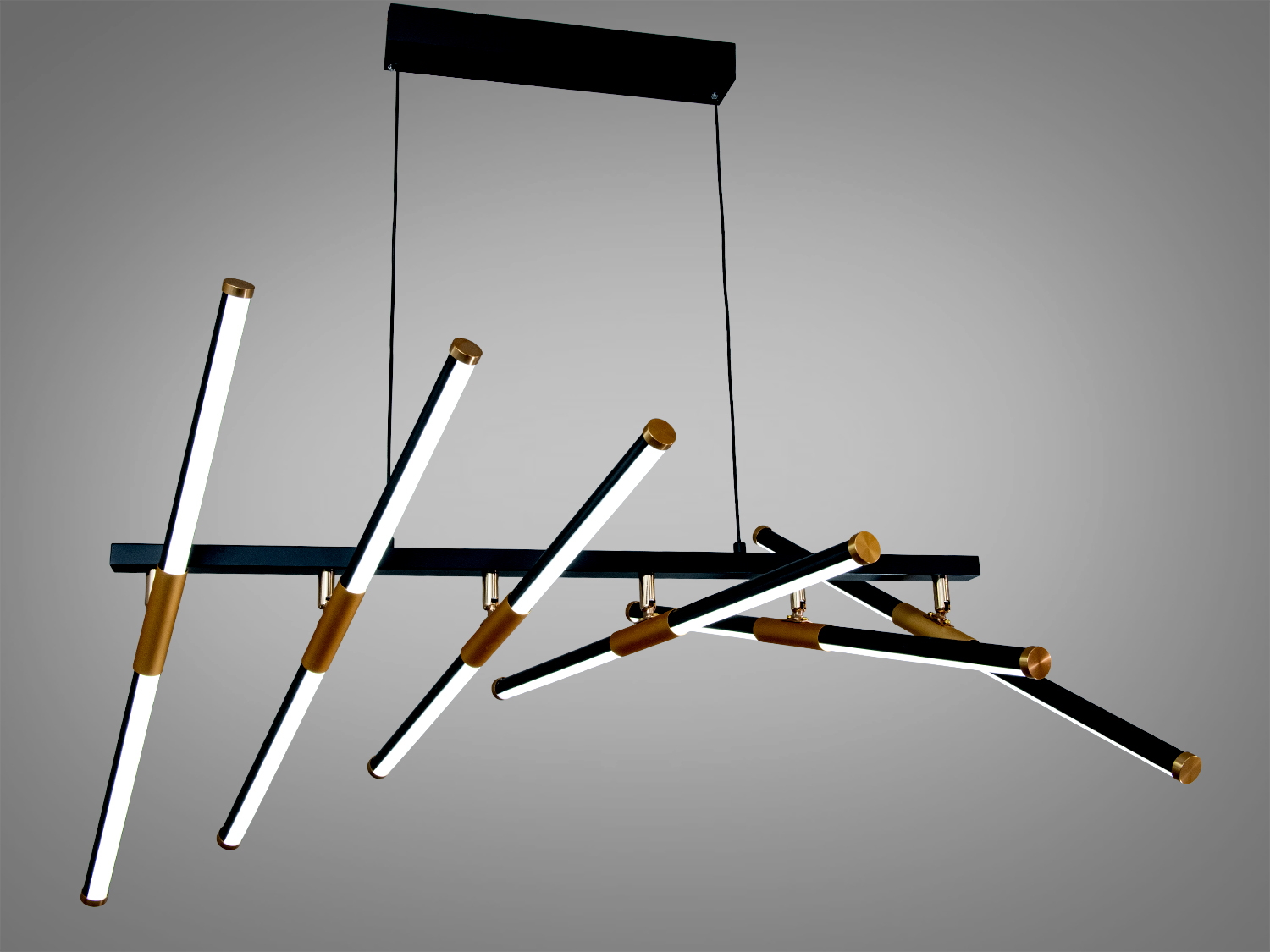 Лінійний світильник з регульованими LED лампами, чорний і золотий дизайн, підходить для офісного простору.