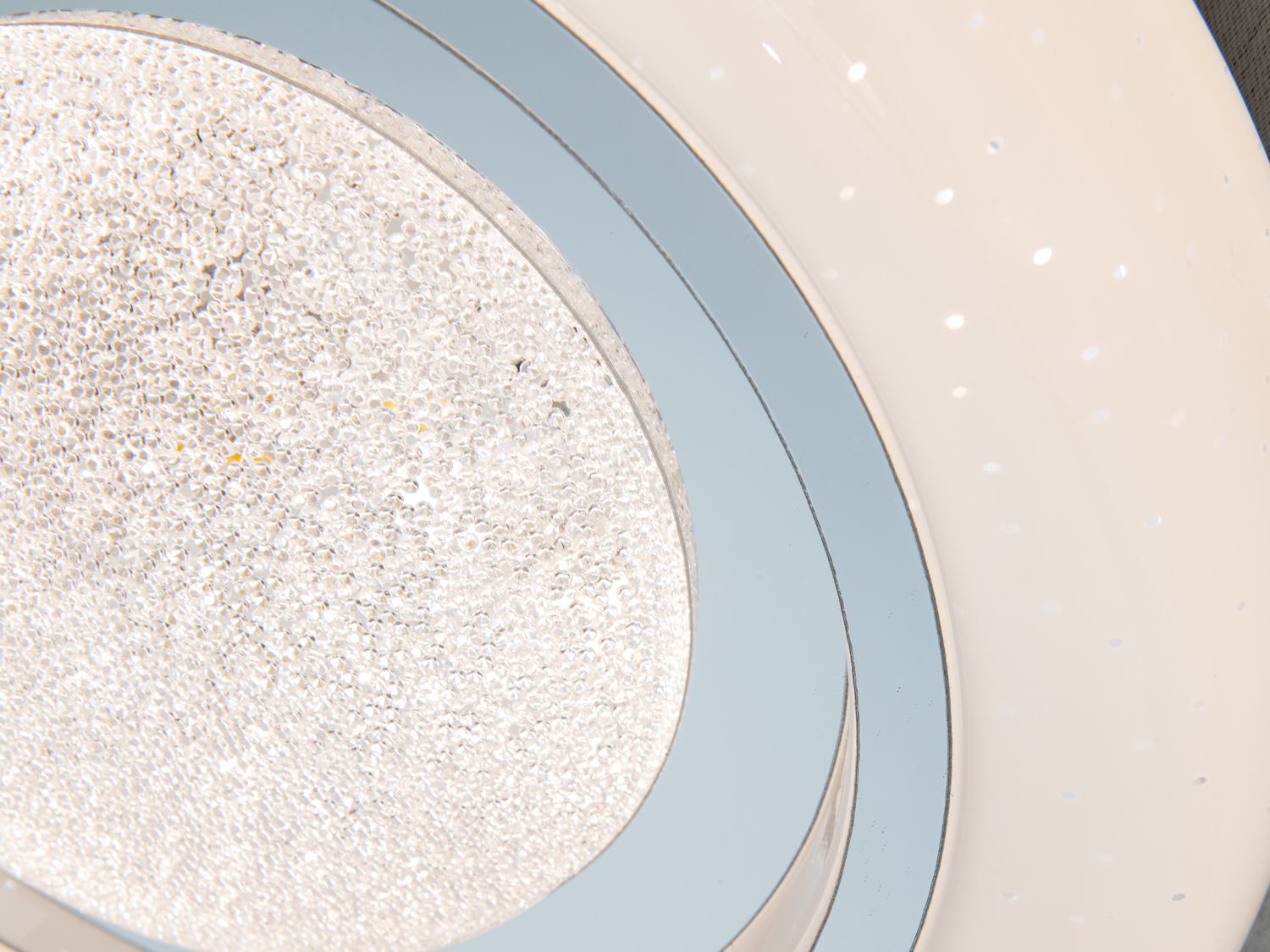 Світлодіодна люстра Diash 22Вт без пульта