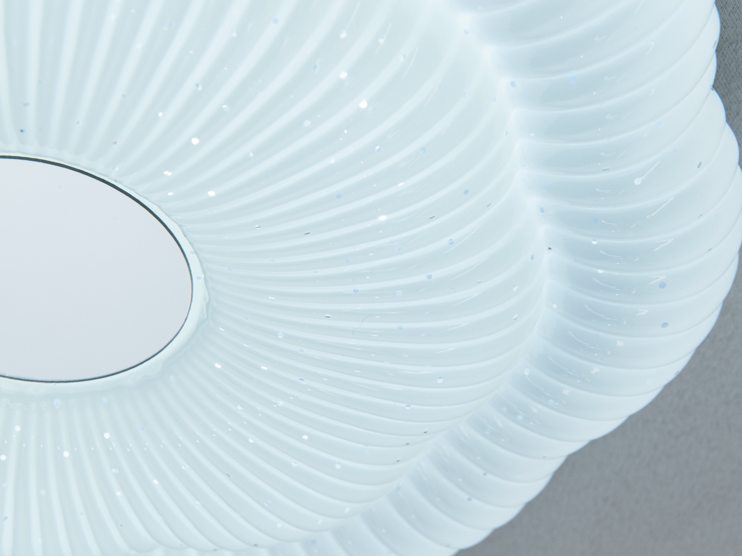 Світлодіодна стельова люстра біла 22 Вт до 4 м2