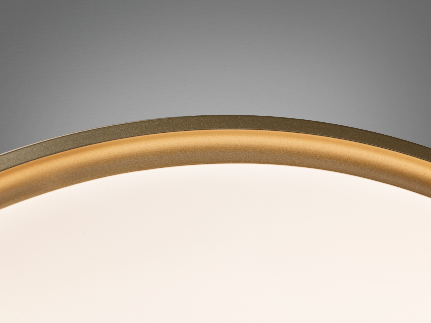 Світильник стельовий LED WF-71 золото мінімалістичний 72 Вт