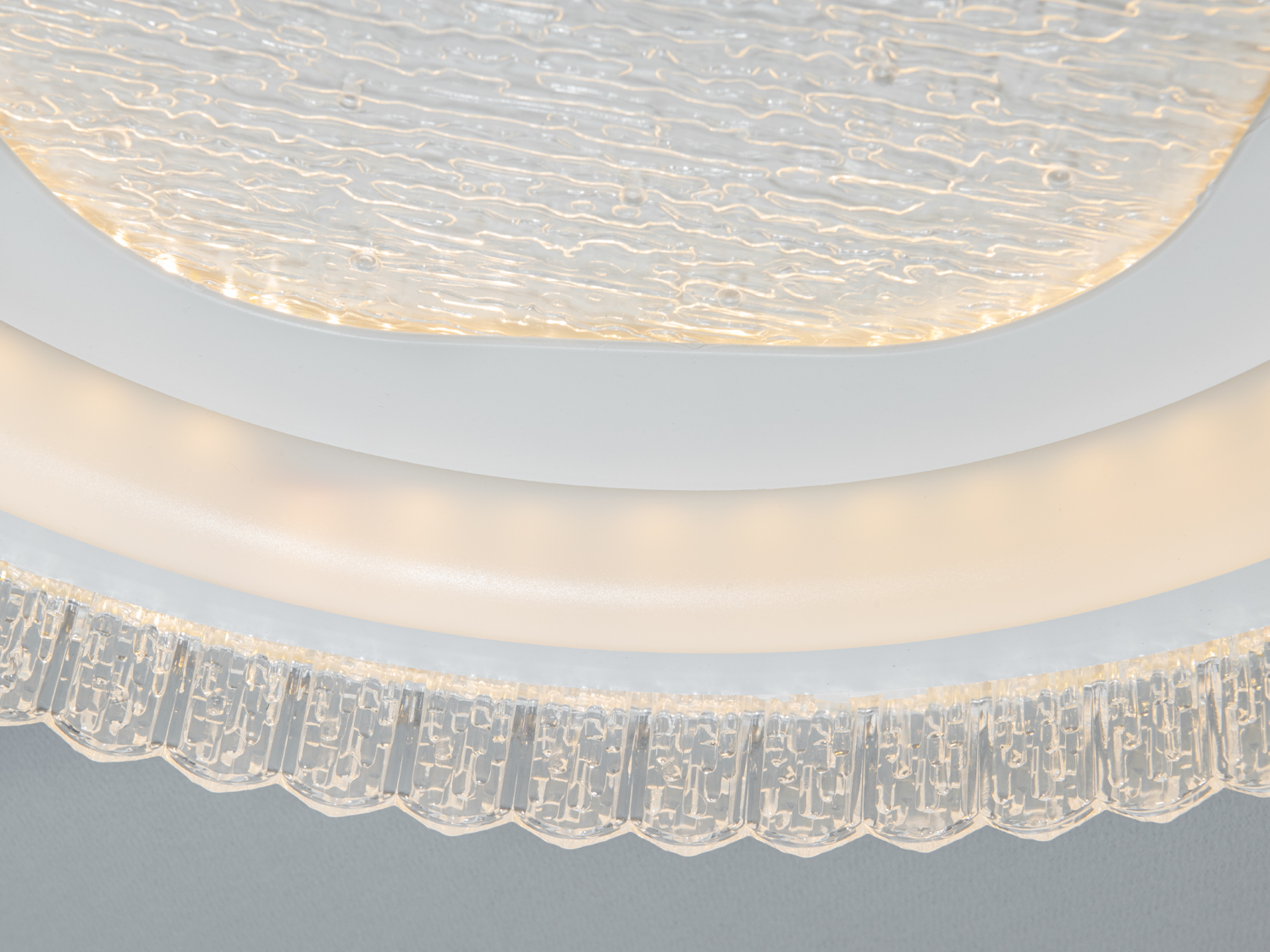 Стельова LED люстра Diasha білий 85 Вт