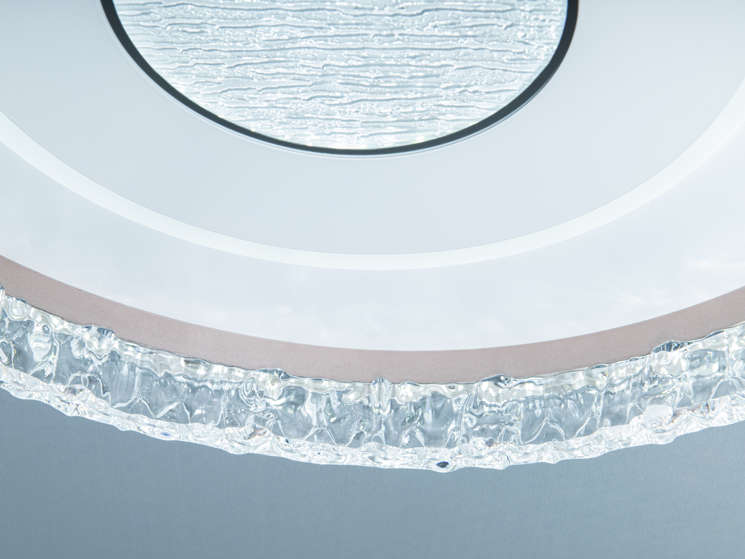 Стельова люстра LED Diasha біла 85Вт