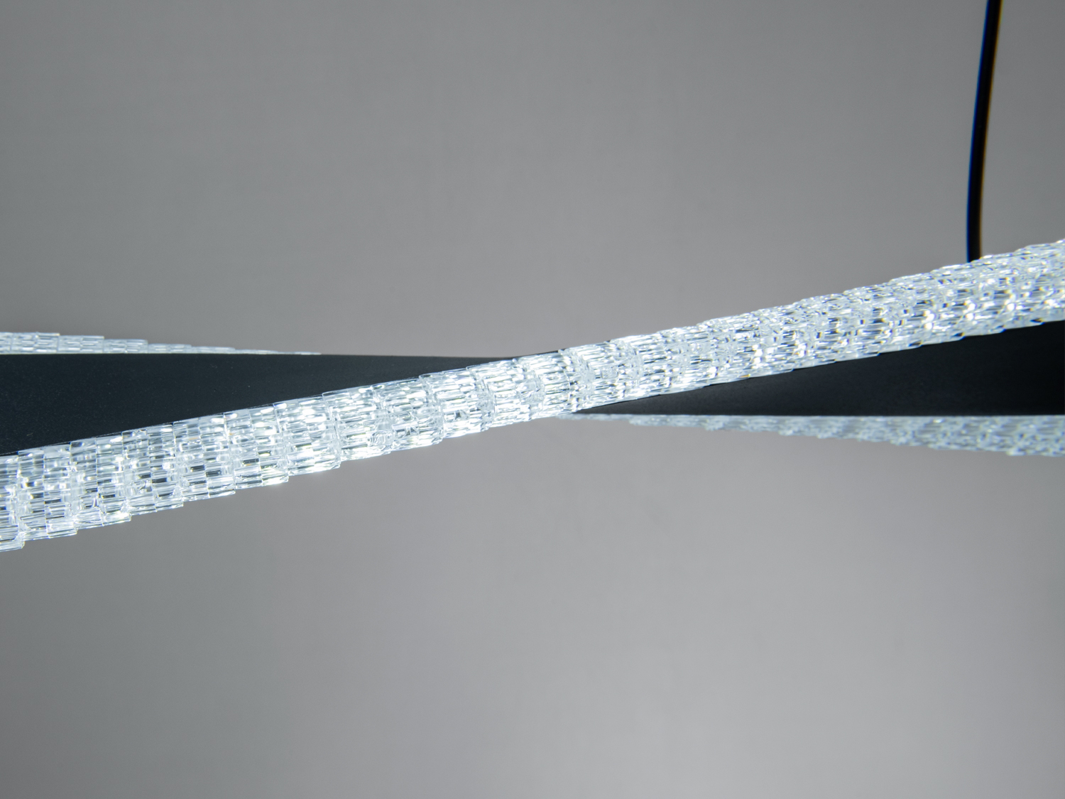 Підвісна LED люстра Diasha чорна 58 Вт 10 м²